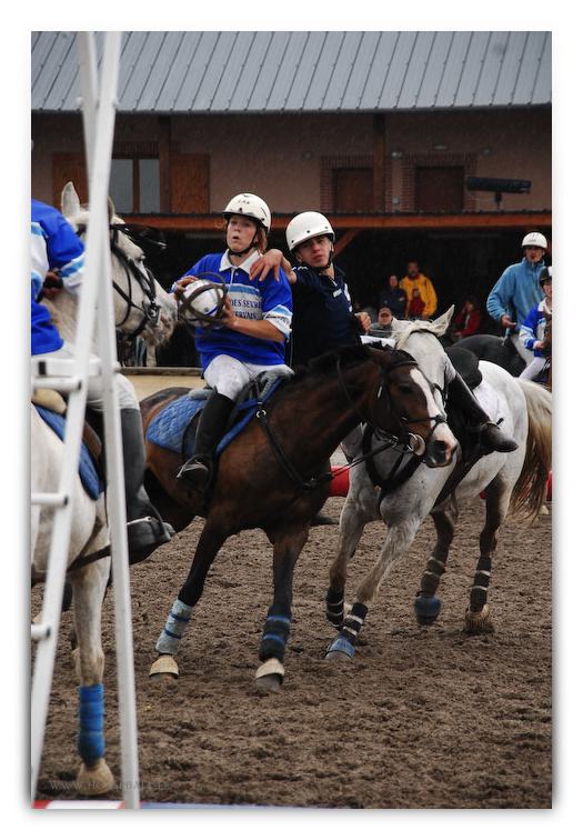 HB070527-3754